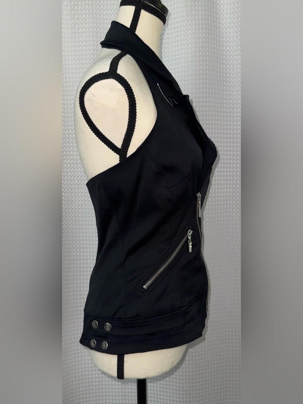 Marciano by Guess Halter sleeveless Black vest size medium - Picture 9 of 11